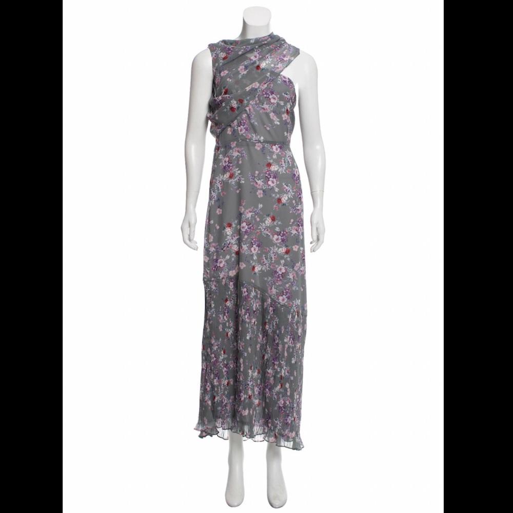 We are kindred - size 8 printed floral maxi dress with pleat detail! Like new!